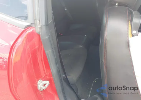 2013 Chevrolet Camaro Zl1 z USA, uszkodzony, nr VIN 2G1FL1EP1D9801022